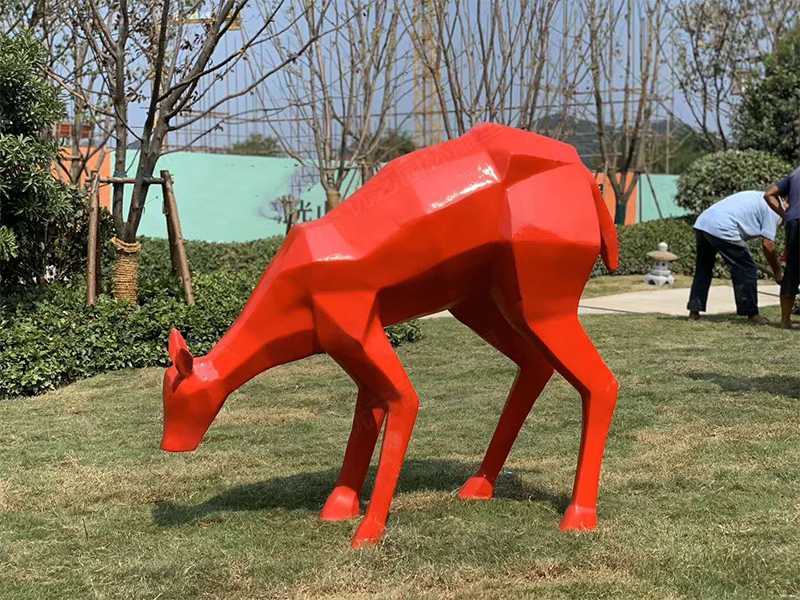 玻璃鋼雕塑工廠,機械鹿雕塑 玻璃鋼雕塑工廠,機械鹿雕塑