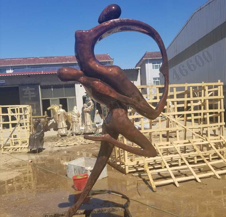 抽象舞蹈人物銅雕塑，銅男女跳舞雕塑，抽象銅人物雕塑